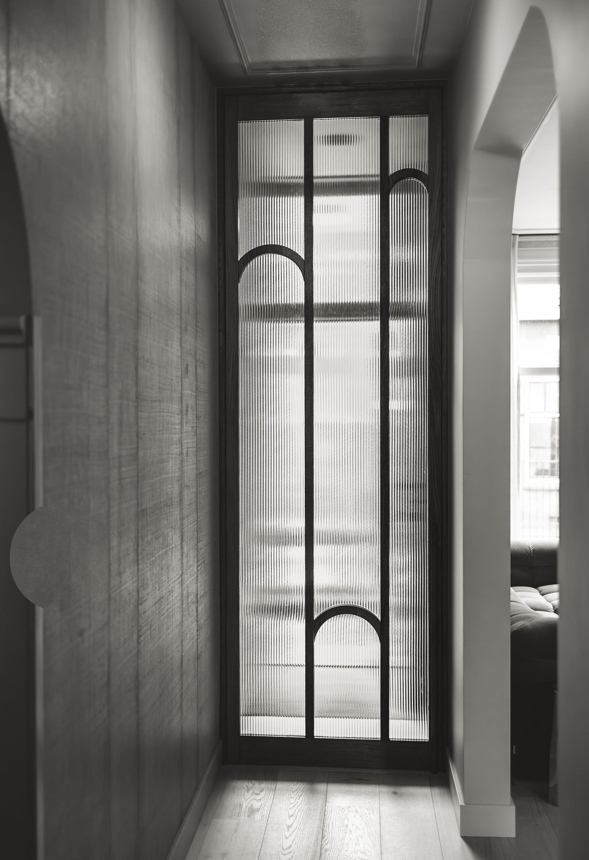 Custom deur walnoot canale Den Haag beeld 3